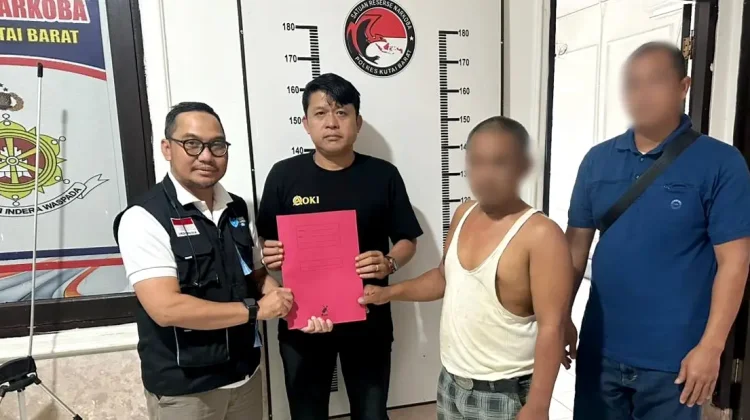 Polres Kubar Serahkan ASN Positif Sabu untuk Direhabilitasi BNK